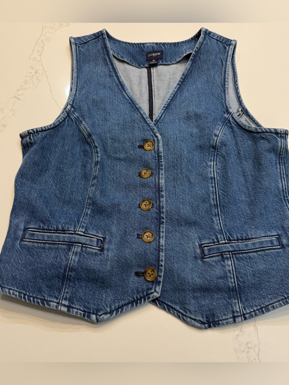 J Crew Denim Sleeveless Vest 6 Blue Denim Button Up Casual Layering Everyday
